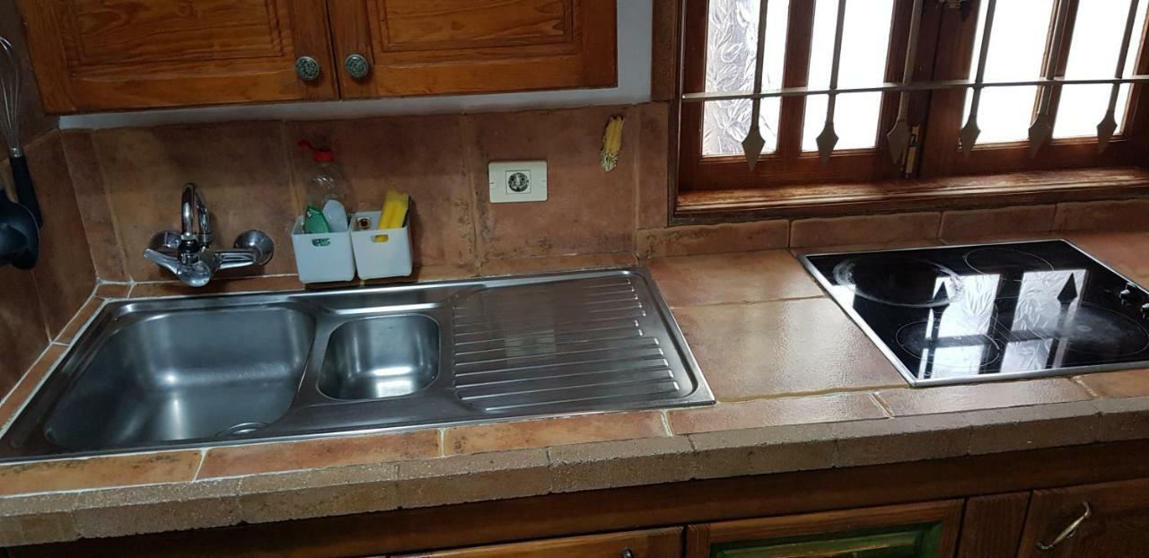 מספאלומס Pool & Wifi Free Shared Flat Private Room By Ocean Park מראה חיצוני תמונה