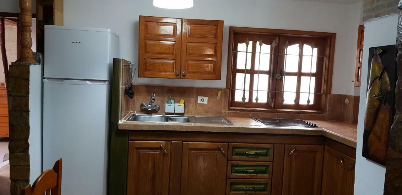 מספאלומס Pool & Wifi Free Shared Flat Private Room By Ocean Park מראה חיצוני תמונה